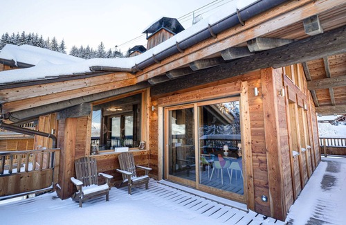 La Perriere Ski Chalet | Exceptional Chalet with Sauna and Fireplace - 12 Guests, 6 Rooms