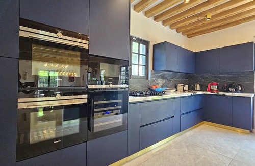 Benerville-sur-Mer Villa | Exceptional villa, 5 bedrooms, 20m from the beach, spa.