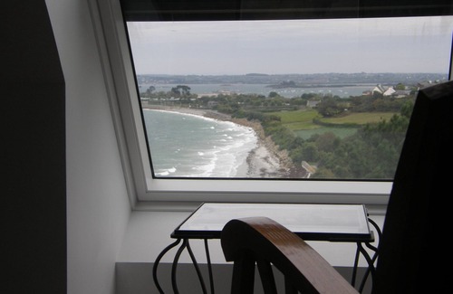 Saint-Pol-de-Leon Apartment | EXCEPTIONAL SEA VIEW - comfort and calm -Appt "Furnished tourist 4 STARS"