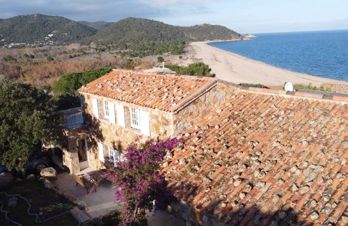 Pinarellu Villa | Exclusive granite villa DIRECTLY on the beach, sea and mountain panorama, pool