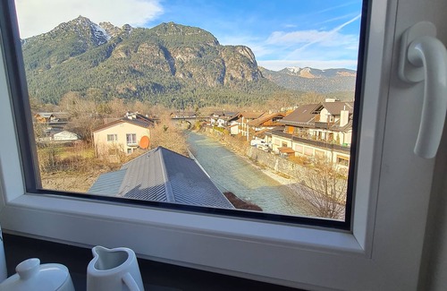 Garmisch-Partenkirchen Apartment | Exclusive vacation apartment for 7 people - 5 minutes from the city center