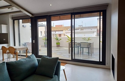 Sant Feliu de Guixols Apartment | Exclusive and CENTRAL PENTHOUSE with TERRACE two minutes walking to the BEACH.