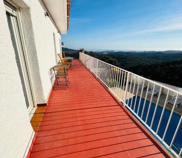 Lloret Blau House | Exclusiva casa con vistas despejadas al mar y piscina privada