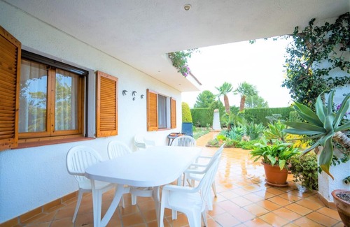 L Almadrava Ski Chalet | Exclusiva Villa con Piscina, Barbacoa y Jardín: Disfruta de la Estancia Perfecta