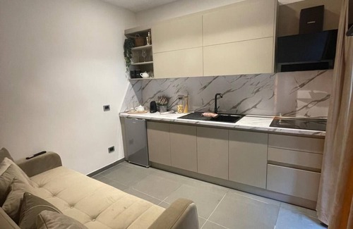 Monti Villa | Exclusive 2-Bed Villa 5 min to Colosseum