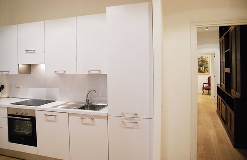 Rione IV Campo Marzio Apartment | Exclusive 3 BR Apt in Spanish Steps with WiFi and A/C
