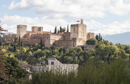 Albaicin Apartment | Exclusive 4BR Villa.Private pool over Alhambra in Granada