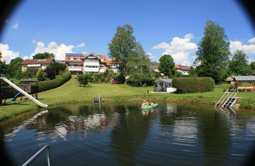 Zwiesel Apartment | Exclusive 5-star FEWO with sauna, whirlpool and pond at the national park