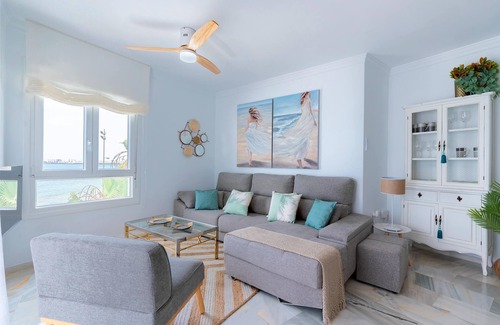 Cadiz Apartment | Exclusive apartment in front of the sea. Victoria