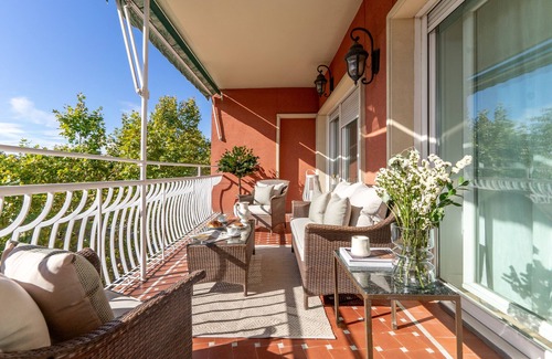 Nino Jesus Apartment | Exclusive apartment overlooking the Retiro.