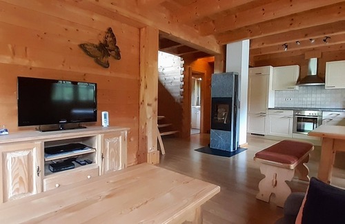 Annaberg im Lammertal Ski Chalet | Exclusive, new, very spacious house, in a prime location on the slopes! Book NOW
