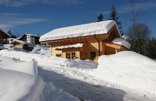 Annaberg im Lammertal Ski Chalet | Exclusive, new, very spacious house, in a prime location on the slopes! Book NOW