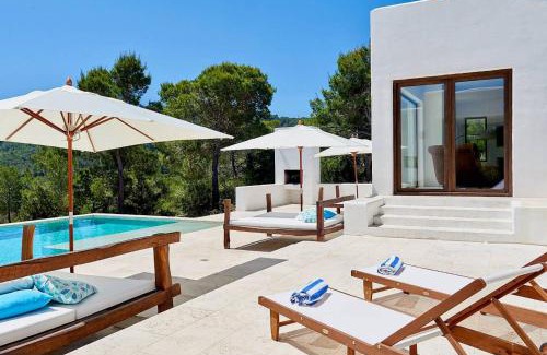 Sant Josep de sa Talaia Villa | Exclusive Luxury Villa South Facing Vista De Muntanya 6 Bedrooms A Few Minutes Drive To The Beach San Jose