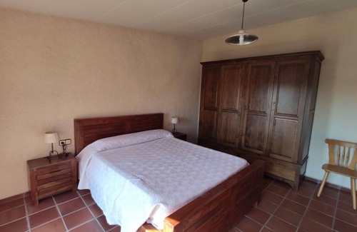 Torroella de Montgri Cottage | Exclusive farmstead to rent in Torroella de Montgrí-L'EstartitHouse with character
