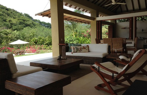 Nimaima House | EXCLUSIVE HOUSE NEXT TO PAYANDE GOLF CLUB & RESORT