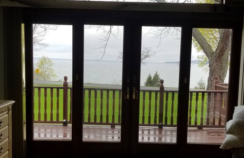 Sheldrake House | Exclusive Lakefront Home Retreat w/Baby Grand Piano for Family FLX Fun & Friends