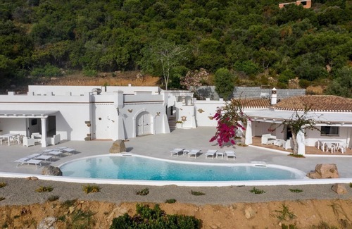 Bouvet Island Villa | Exclusive luxury villa with pool, sea view