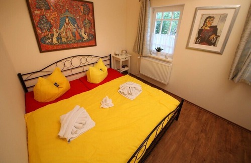 Gohren Apartment | Exclusive, near the beach apartment on the property of the beach villa Rheingold