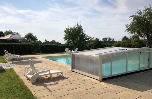 Cendrieux House | Exclusive use of Pool - 2 Bedrooms - en suite - sleeps up to 5