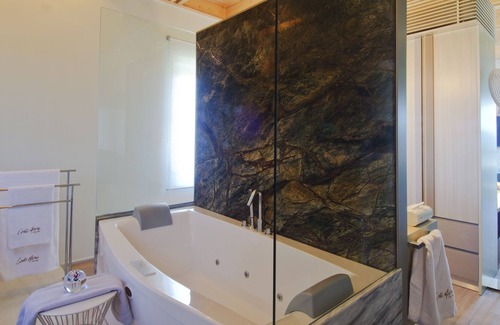 Kontomari Villa | Exclusive Villa with Significant Architecture 3