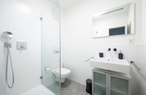 Gartnerplatz Apartment | Executive apartment across from the Viktualienmarkt