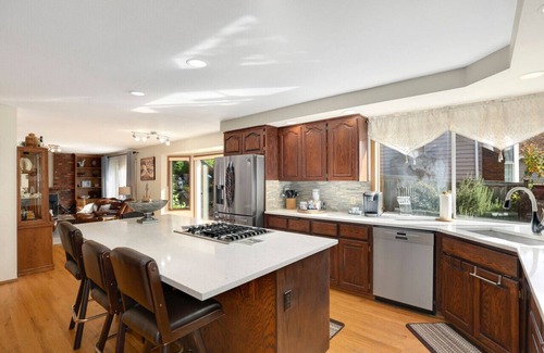 Federal Way House | Executive English Tutor Close to the Airport