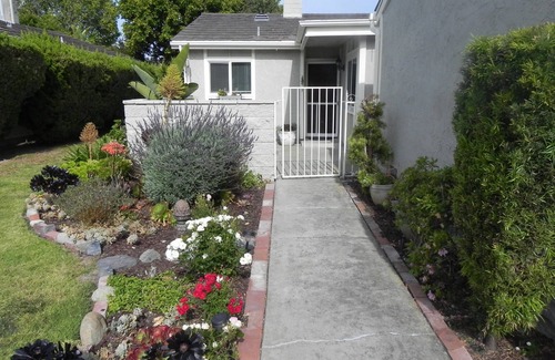 Del Obispo House | Executive Rental and Snow Birds ! Your Beach close Home