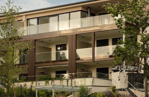 Egg am Faaker See Apartment | Exklusive Rückzugsorte direkt am türkisblauen See