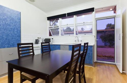 Exmouth House | Exmouth Villas Unit 33