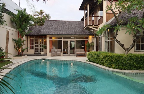 Central Seminyak Villa | Exotic Villa Seminyak , 4bdr/4 Bathroom , huge private pool