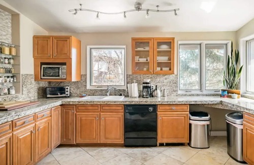 Flagstaff House | Expansive Luxury in Central Home With Downtown Views