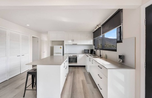 Claremont Apartment | Expansive River-View Oasis