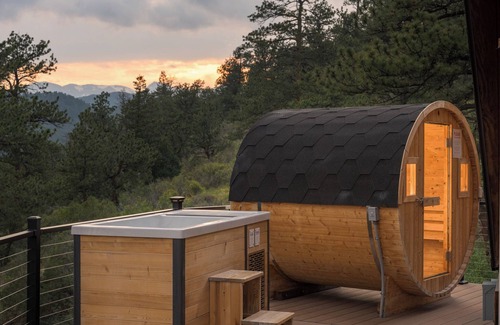Idaho Springs Cabin | Expansive Views! 4500SqFt Mountain Dome Near Denver w/Sauna, Hot Tub, Huge Deck