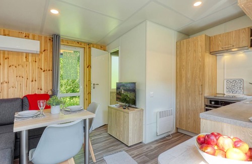 Wemding House | Experience a real Tiny House vacation close to nature at Camping Park Wemding!