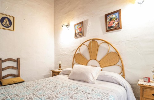 Jubrique House | Experience a unique vacation in the small Spanish Jubrique.