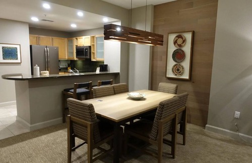 Kierland Resort | Experience the MAGICAL Kierland area in Scottsdale with a full two bedroom unit.