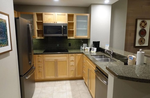 Kierland Resort | Experience the MAGICAL Kierland area in Scottsdale with a full two bedroom unit.