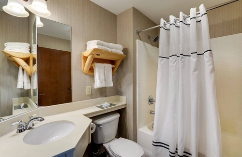 Columbia Hotel | Experience the Rustic Elegance of Stoney Creek! Heated Pools | 2 Units