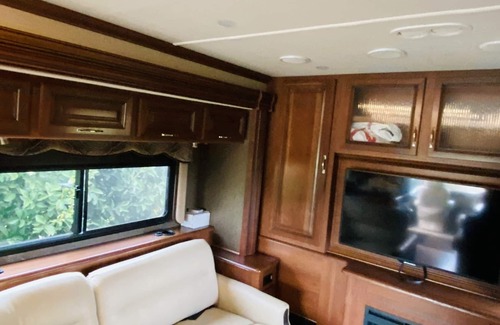 Porterville House | Experience THE RV Life
