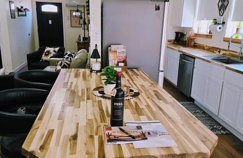 Tombstone House | Experience the spirit of the old west in comfort and style!