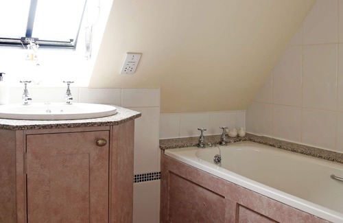 Chislet Cottage | Experience the very best of what Kent has to offer.