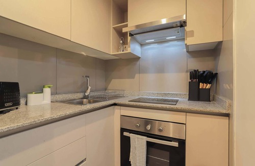 Barrio Italia Apartment | Experience Unique Spirit of Barrio Italia
