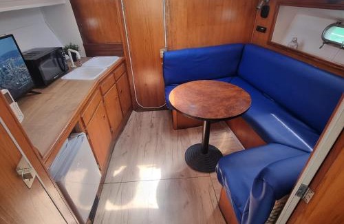 Gijon Boat Rental | Experiencia en el mar Gijon M