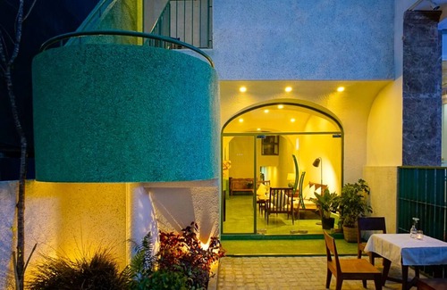 Da Lat House | Explore&EnJOY- CIRCLE CHIQUILLA - AMARILLO