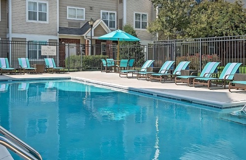 Morrisville Apartment | Explore Morrisville! Unit with Fully-equipped Kitchen! FREE Breakfast & Pool!