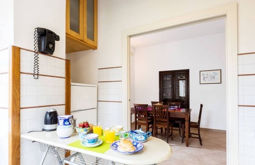 Sorrento Historic Centre Apartment | Explore the Amalfi Coast from a Cosy Home in Sorrento Centre