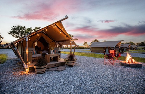 Cassville RV Rental | Explore & Unwind near Roaring River State Park