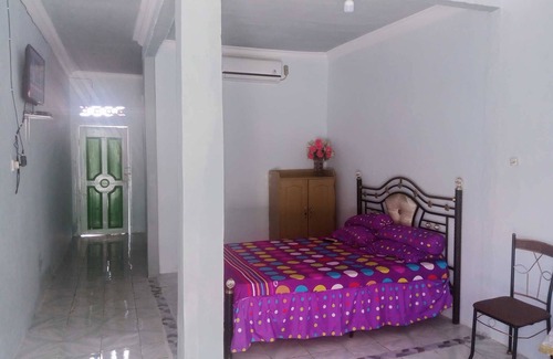 Jambi Hotel | EXPRESS O 92251 Jaya Kusuma Homestay Near PONPES Darul Muhtadin
