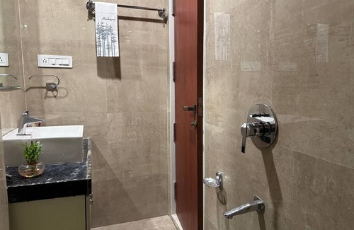 Indore House | Exquisite 1BR in a villa with private kitchen