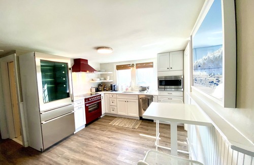 Madaket Cottage | Exquisite Oceanfont Cottage at Madaket Beach!